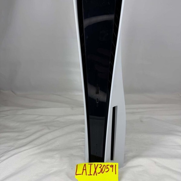 PlayStation 5 Standard Edition (2020) - 825 GB, White, Standard Edition