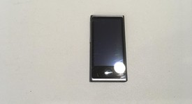 Good
													Apple iPod Nano 7th Gen 2015 - Gray, 16 GB, photo 1 of 10
