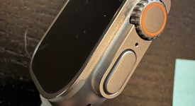 Good
													Apple Watch Ultra 2 49mm - Unlocked, Natural, A2986, photo 5 of 11