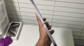 Mint
													Apple iPad Pro 11" 2nd Gen 2020 - Unlocked, Gray, 128 GB, A2068, photo 3 of 7