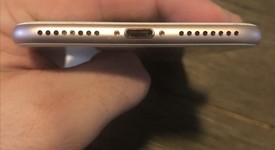 Good
													Apple iPhone 7 Plus - Unlocked, Rose Gold, 32 GB, A1661, photo 5 of 5