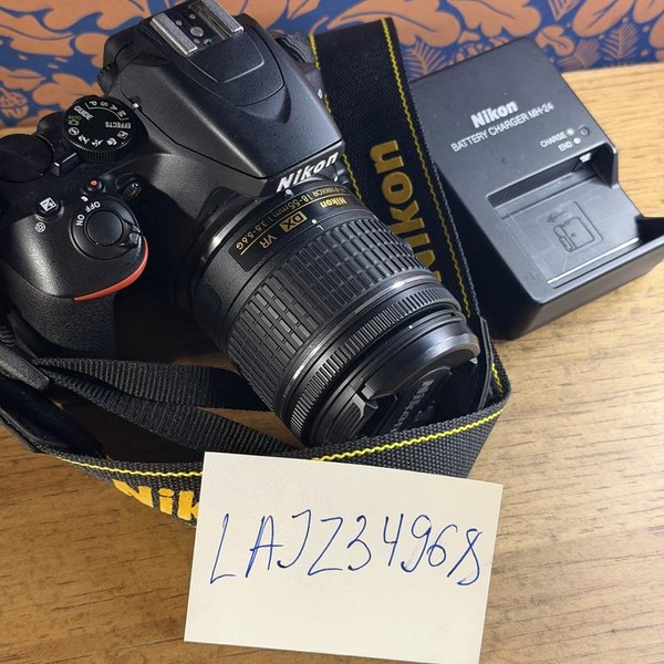 Nikon D3500