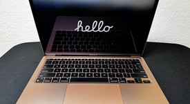 Fair
													MacBook Air 2020 - 13" - I5, Gold, 512 GB, 8 GB, photo 1 of 7