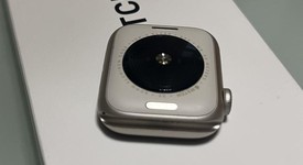 Mint
													Apple Watch SE 2nd Gen 40mm - Starlight, A2722 - GPS, Aluminum, photo 4 of 9