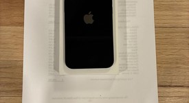 Mint
													Apple iPhone 13 - Unlocked, Midnight, 128 GB, A2482, photo 2 of 8