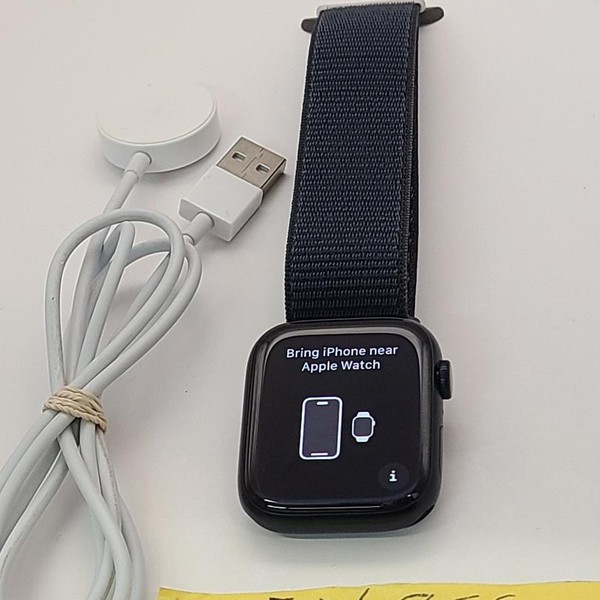 Apple Watch Series 9 45mm - Unlocked, Midnight, A2984 - Cellular, Aluminum