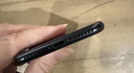 Good
													Apple iPhone SE 3rd Gen 2022 - Unlocked, Midnight, 64 GB, A2595, photo 4 of 7