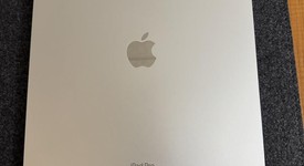 Mint
													Apple iPad Pro 13" (M4) 2024 - Unlocked, Silver, 256 GB, 8 GB, A2926, Standard Glass, photo 2 of 14
