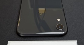 Fair
													Apple iPhone Xr - Unlocked, Black, 64 GB, A1984, photo 4 of 8