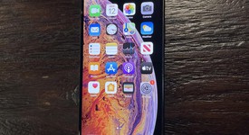 Good
													Apple iPhone Xs Max - AT&T, Gold, 64 GB, A1921, photo 2 of 5