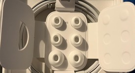 Used
													Apple AirPods Pro 2 - Lightning, photo 4 of 13