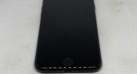 Good
													Apple iPhone 7 - AT&T, Black, 32 GB, A1778, photo 3 of 9