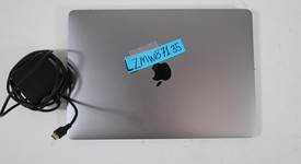 Good
													MacBook Air 2020 - 13" - Apple M1, Gray, 256 GB, 8 GB, photo 1 of 6