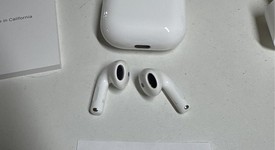 Used
													Apple AirPods 4th Gen - Standard, photo 3 of 3