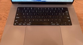 Good
													MacBook Pro 2021 - 16" - Apple M1 Pro 10-core, Gray, 512 GB, 16 GB, photo 5 of 12