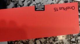 New
													OnePlus 15 - Unlocked, Ultra Violet, 512 GB, 16 GB, photo 4 of 4