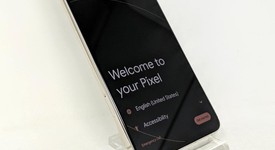 Mint
													Google Pixel 8 Pro - Unlocked, Porcelain, 128 GB, 12 GB, G1MNW, mmWave 5G, photo 3 of 10