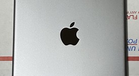 Good
													Apple iPad 6th Gen - Unlocked, Gray, 128 GB, A1954, photo 2 of 6
