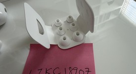 Used
													Apple AirPods Pro 2 - Lightning, photo 4 of 5