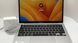 Good
													MacBook Pro 2020 - 13" - Apple M1, Silver, 256 GB, 16 GB, photo 1 of 14