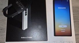 Good
													Samsung Galaxy Z Fold6 - Unlocked, Black, 512 GB, 12 GB, SM-F956U1, photo 1 of 11