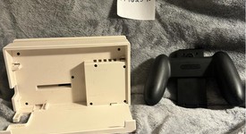 Mint
													Nintendo Switch - 32 GB, Animal Crossing: New Horizons, photo 3 of 5