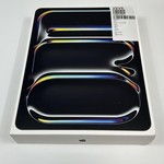 New Apple iPad Pro 13 inch (M5) 2025 - Wi-Fi, 256 GB, Space Black, Apple M5 9-Core, A3360, Standard Glass