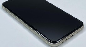 Good
													Apple iPhone 11 - AT&T, White, 64 GB, A2111, photo 4 of 6