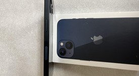 Mint
													Apple iPhone 13 - Unlocked, Midnight, 128 GB, A2482, photo 4 of 6