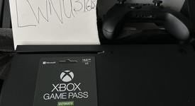 Mint
													Xbox Series X (2020) - Black, 1 TB, standard, photo 1 of 5