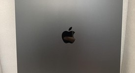 Mint
													Apple iPad Pro 13" (M4) 2024 - Wi-Fi, Black, 256 GB, 8 GB, A2925, Standard Glass, photo 2 of 10
