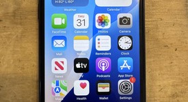 Fair
													Apple iPhone SE 3rd Gen 2022 - T-Mobile, Midnight, 64 GB, A2595, photo 1 of 12