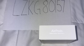 New
													Apple AirPods 4th Gen - Active Noise Cancellation, photo 4 of 4