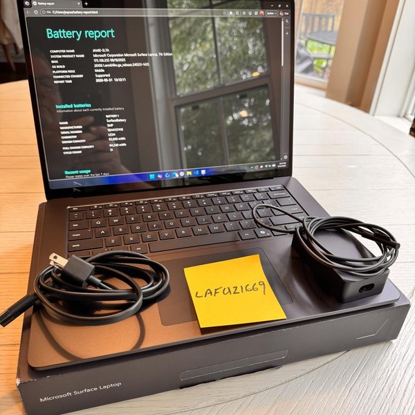 Microsoft Surface Laptop 7 - 1 TB, Black, 32 GB, Snapdragon X Elite, 15 inch