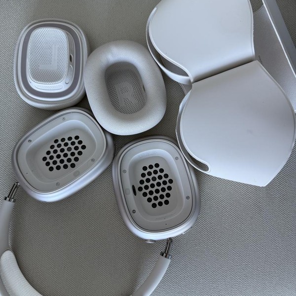 Apple AirPods Max USB-C - Starlight