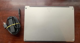 Good
													Microsoft Surface Laptop - Gold, 512 GB, 16 GB, photo 4 of 8