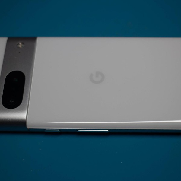 Google Pixel 7 - Unlocked, 128 GB, Snow, 8 GB, GVU6C, Sub-6 5G