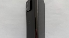 Mint
													Google Pixel 9 Pro Fold - Unlocked, Obsidian, 512 GB, GGH2X, photo 3 of 5