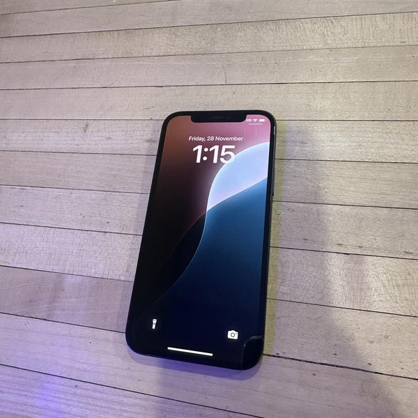 Apple iPhone 12 - Cricket, Black, 64 GB, A2172