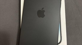 Mint
													Apple iPhone 14 Pro Max - Unlocked, Black, 1 TB, A2651, photo 3 of 8
