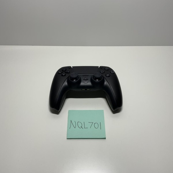 DualSense Wireless Controller - Black