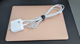 Good
													MacBook Air 2020 - 13" - I3, Gold, 256 GB, 8 GB, photo 2 of 7