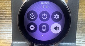 Fair
													Samsung Galaxy Watch4 - Unlocked, Gold, 40mm, photo 1 of 6