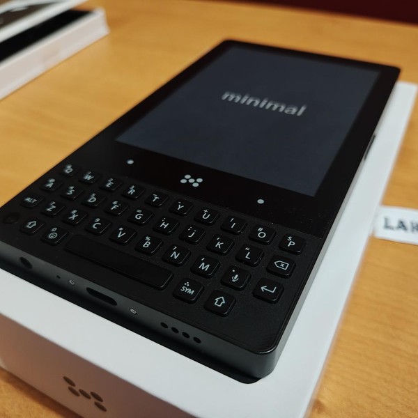 Minimal Phone - Unlocked, 256 GB, Onyx, 8 GB