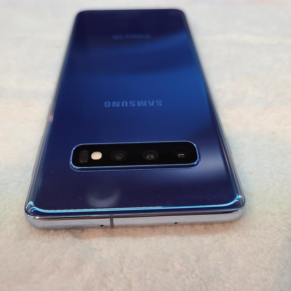Samsung Galaxy S10 - Unlocked, 128 GB, Blue, 8 GB, SM-G973U1