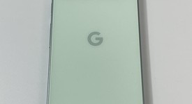 Mint
													Google Pixel 9 - Unlocked, Wintergreen, 128 GB, 12 GB, G2YBB, photo 3 of 7