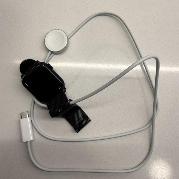 Apple Watch Series 8 41mm - Midnight, A2770 - GPS, Aluminum