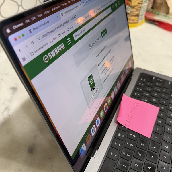 MacBook Pro 2023 - 14 inch - 1 TB, Silver, 64 GB, Apple M2 Max