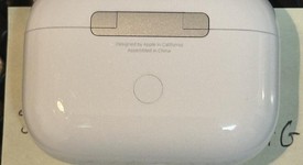 Used
													Apple AirPods Pro 2nd Gen - USB-C, photo 4 of 7