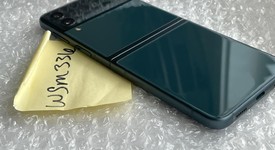 Mint
													Samsung Galaxy Z Flip3 5G - Unlocked, Green, 128 GB, 8 GB, SM-F711U1, photo 2 of 6